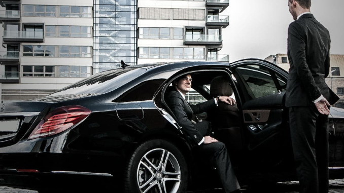 Facilities You May Get By Hiring A Luxury Chauffeur In Dubai Facilities You May Get By Hiring A Luxury Chauffeur In Dubai